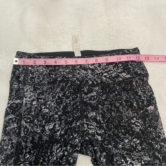 Lululemon Pace Rival Crop *22" Floral Spritz Multi / Black 28706 - Picture 11 of 15